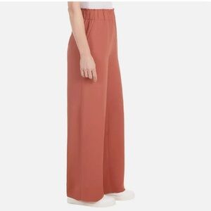 NWT Hilary Radley Crinkle Pull on Pant